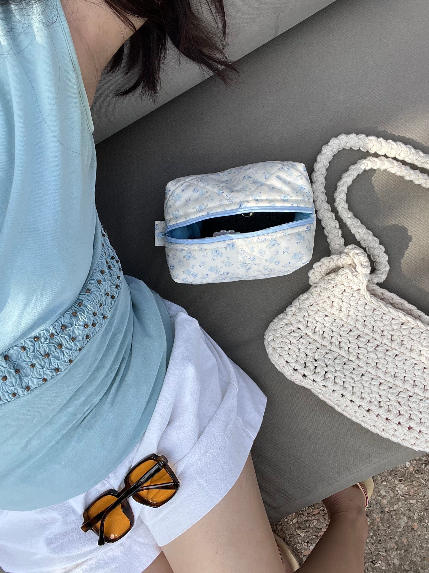 Beauty Bag in Beach House