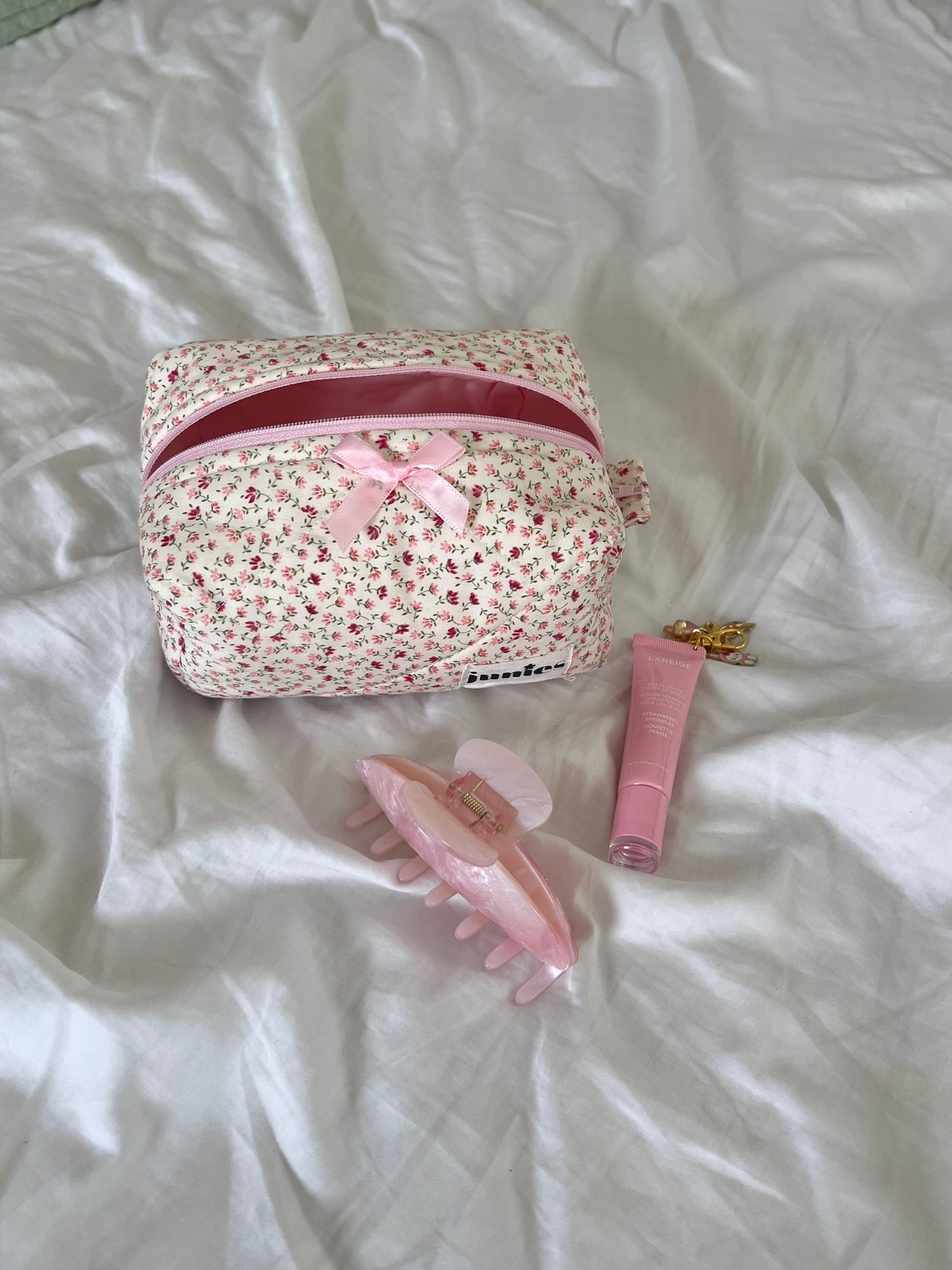 Beauty Bag in On Point!