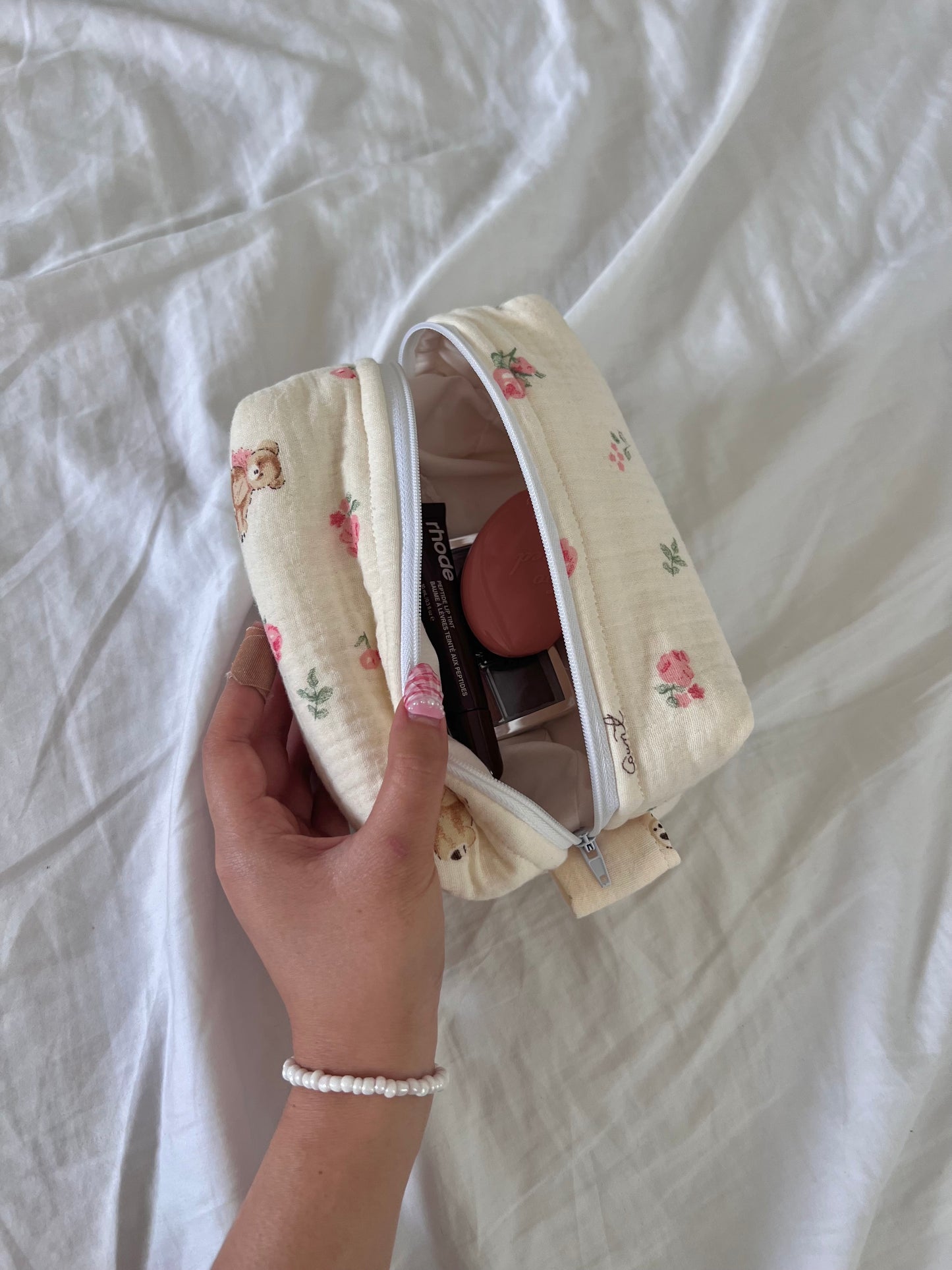 Beauty Bag in Teddy