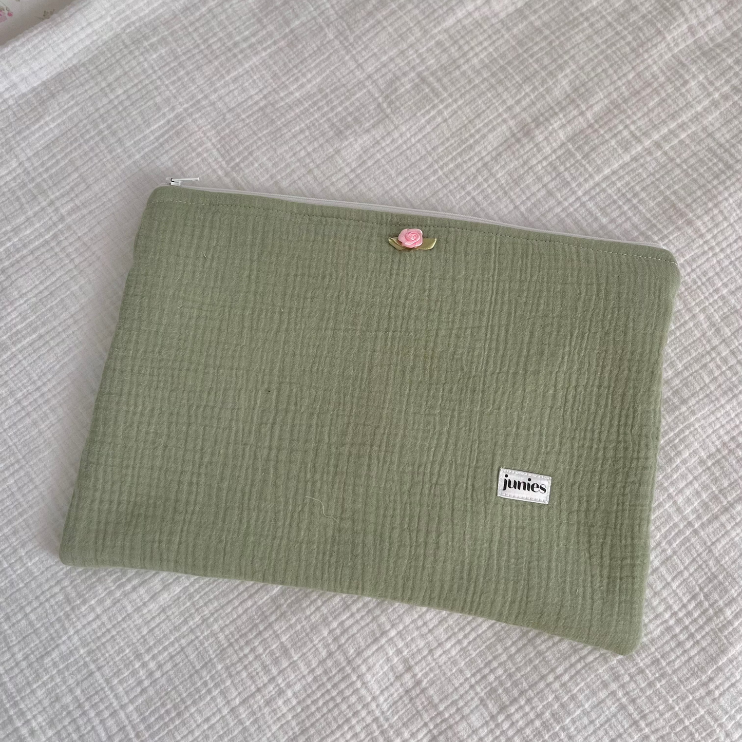 iPad Sleeve in Rosette